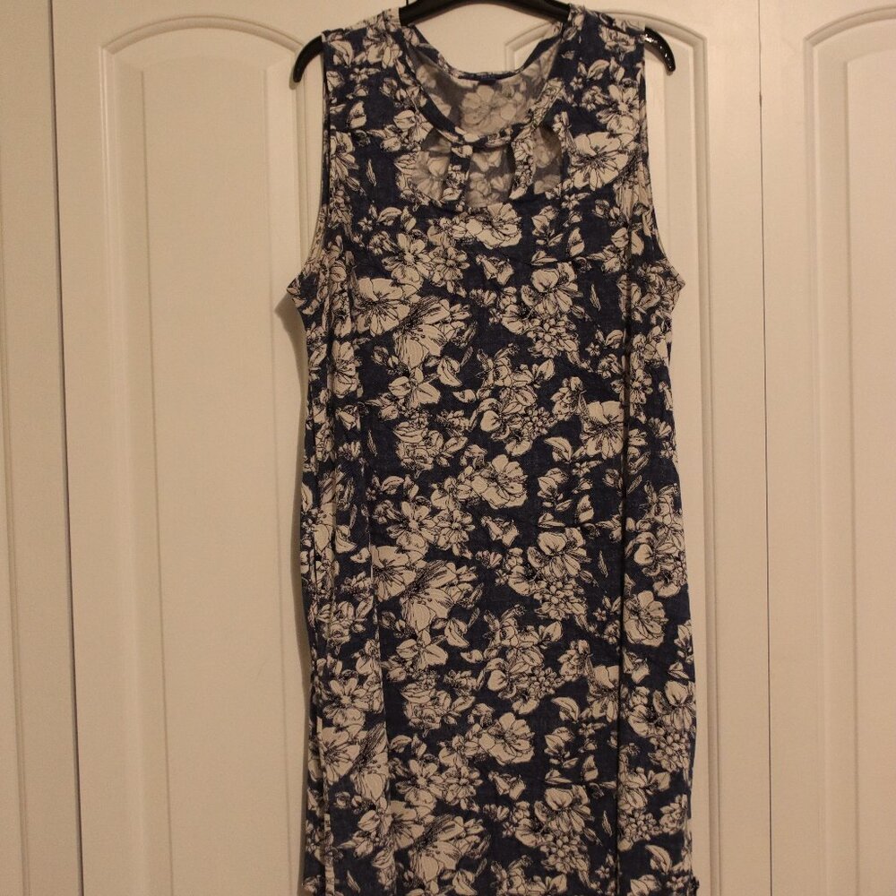 Apt 9 Blue and White Textured Cutout Neckline Sleeveless Dress Sz XL Pockets